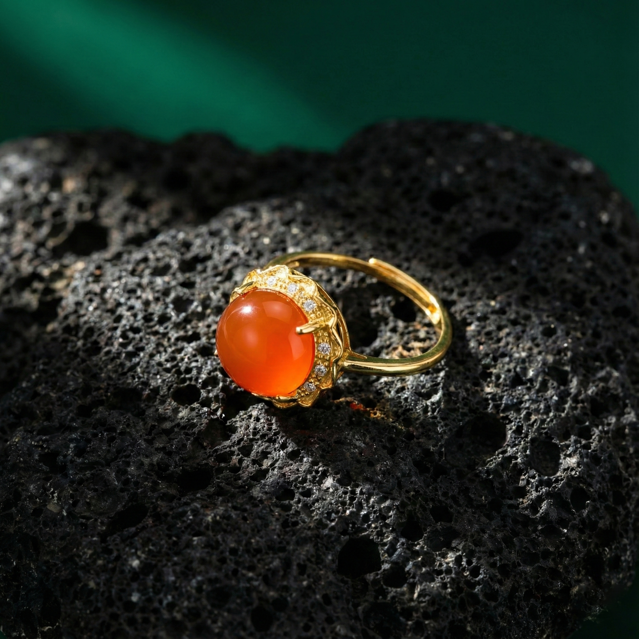 冰红玛瑙镶嵌戒指A