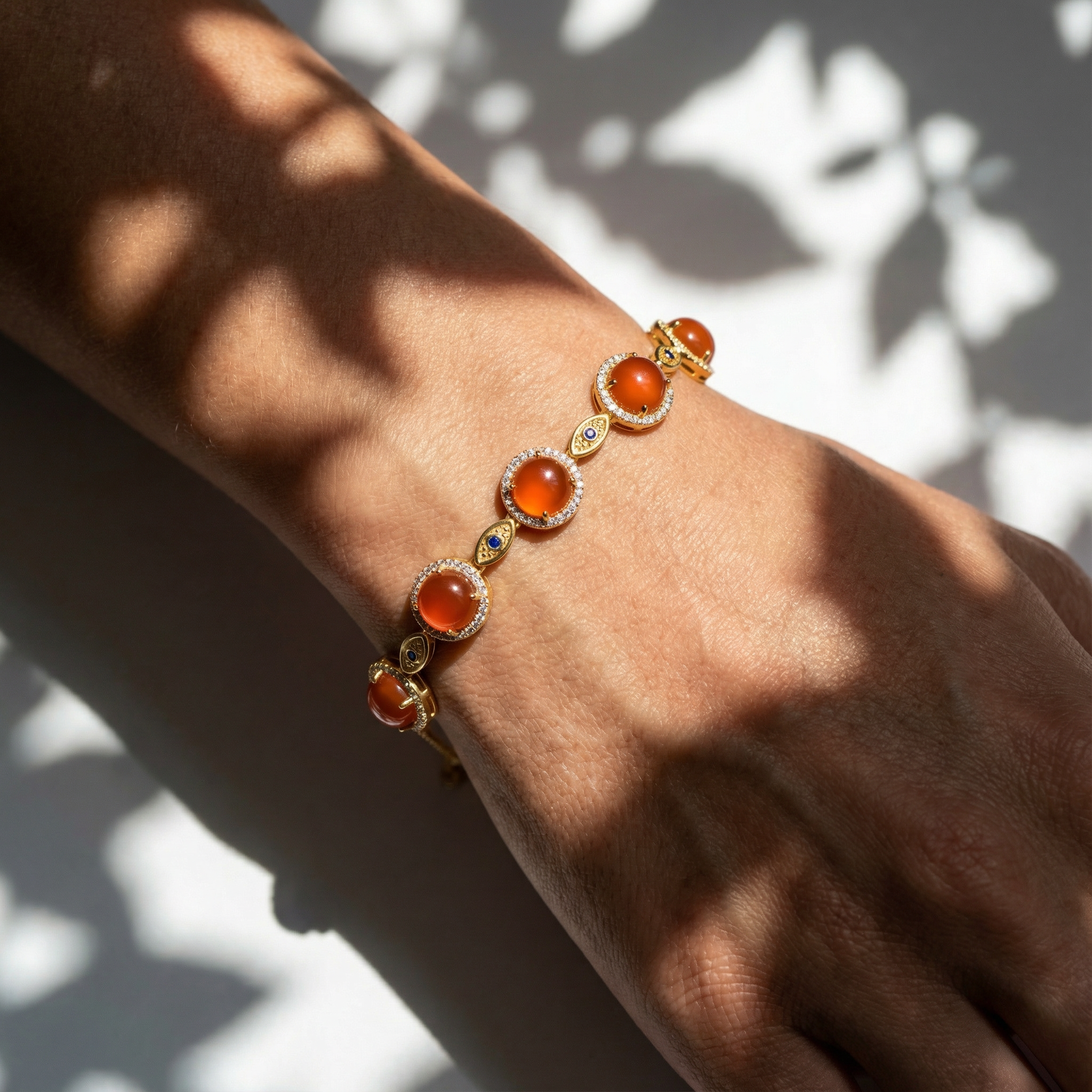 冰红玛瑙镶嵌手链A