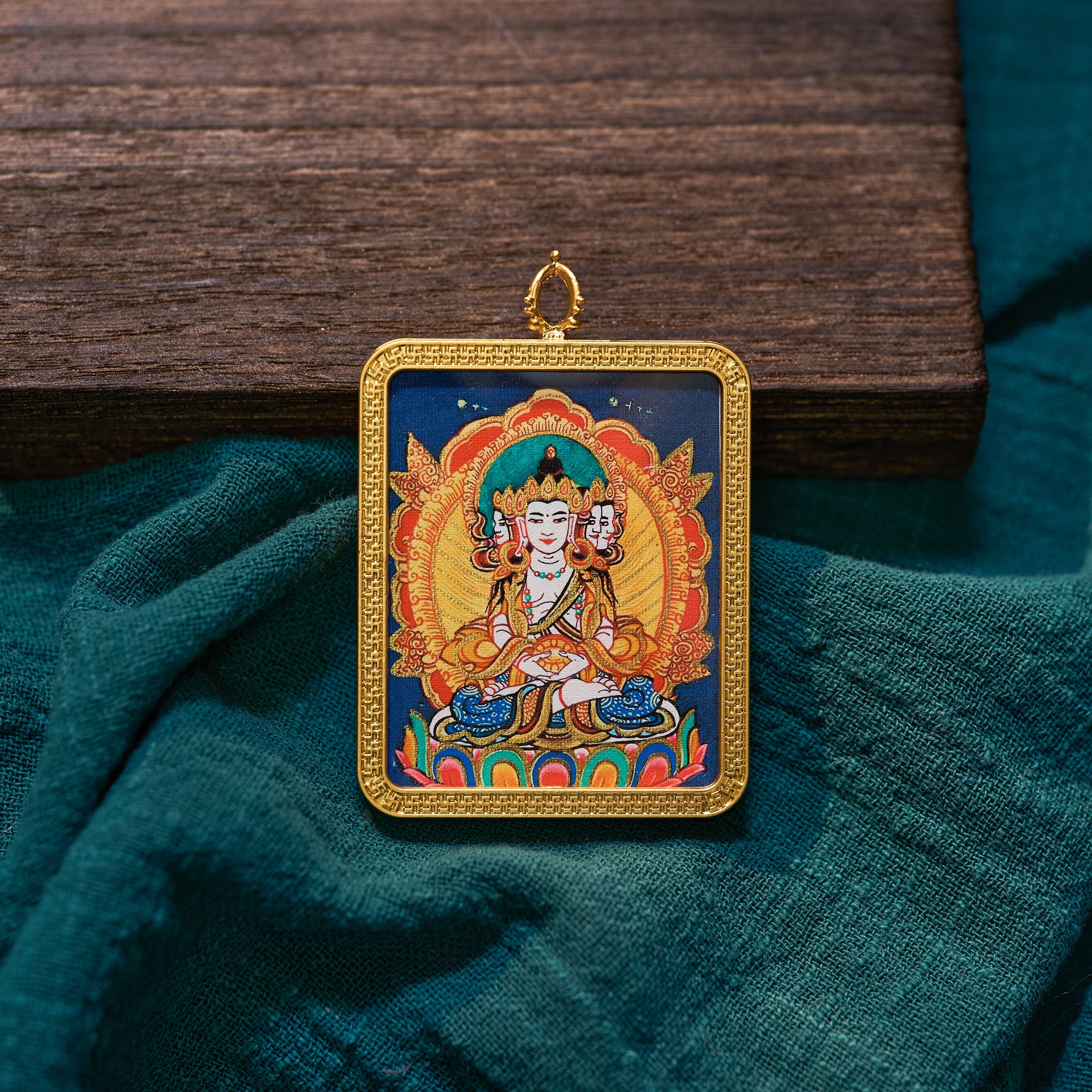 曦金·大日如来随身唐卡